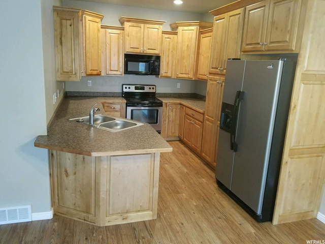644 E 110 S, American Fork, UT 84003 — photo 2