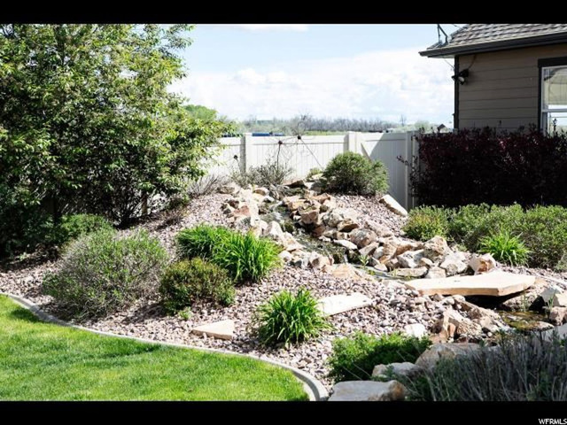 4462 N 9500 E, Lapoint, UT 84039 — photo 12