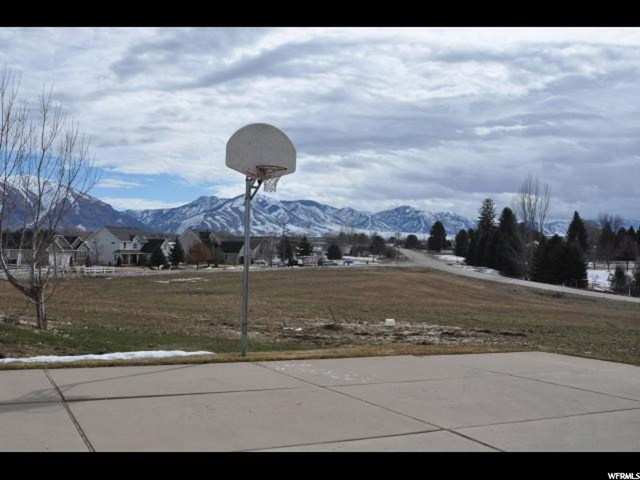 825 E Main, Wellsville, UT 84339 — photo 4