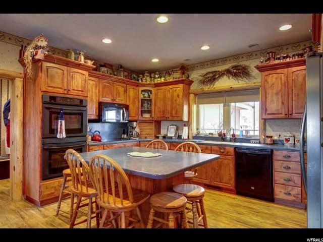 4400 S Notom Rd E, Torrey, UT 84775 — photo 10