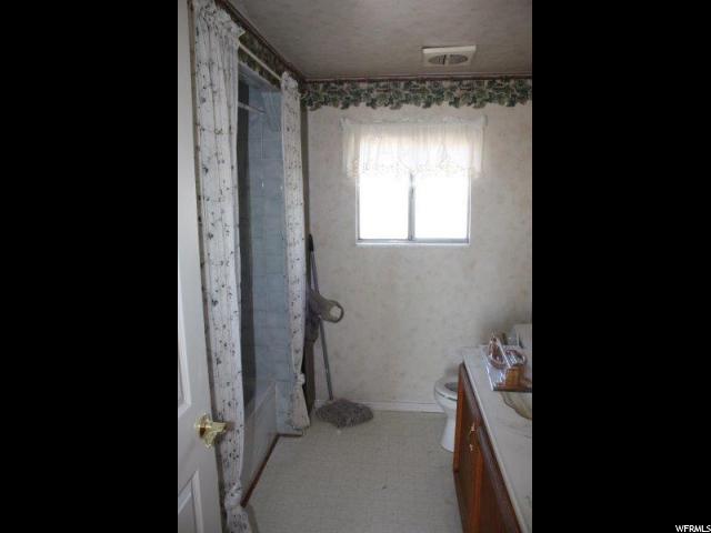 1935 E 100 N, Wellington, UT 84542 — photo 3