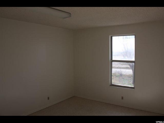 1935 E 100 N, Wellington, UT 84542 — photo 4