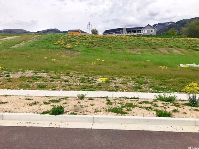 570 N 250 E #8, Millville, UT 84326 — photo 4