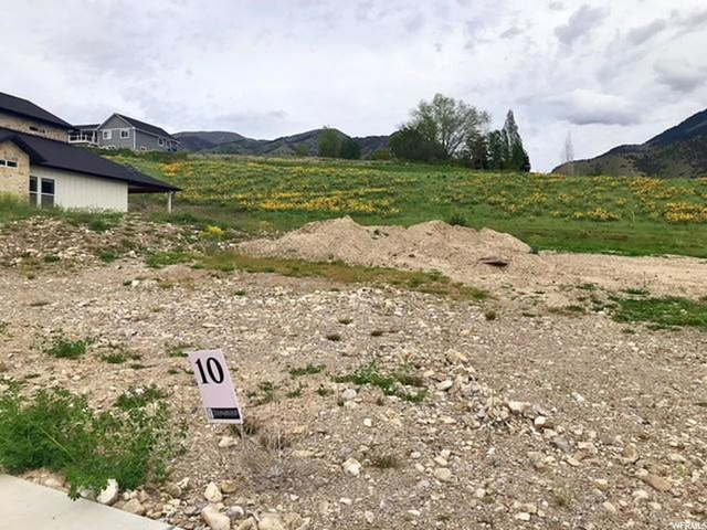 528 N 250 E #10, Millville, UT 84326 — photo 4