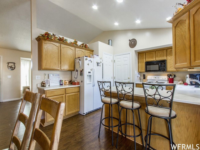 3932 S 2525 W, Roy, UT 84067 — photo 9