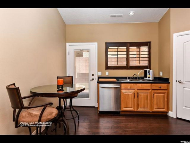576 S 675 E, Ivins, UT 84738 — photo 9