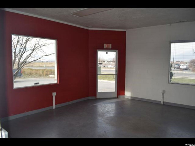 52 W 3900 N ##B, Hyde Park, UT 84318 — photo 3