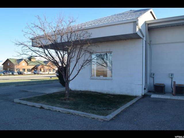 52 W 3900 N ##B, Hyde Park, UT 84318 — photo 2