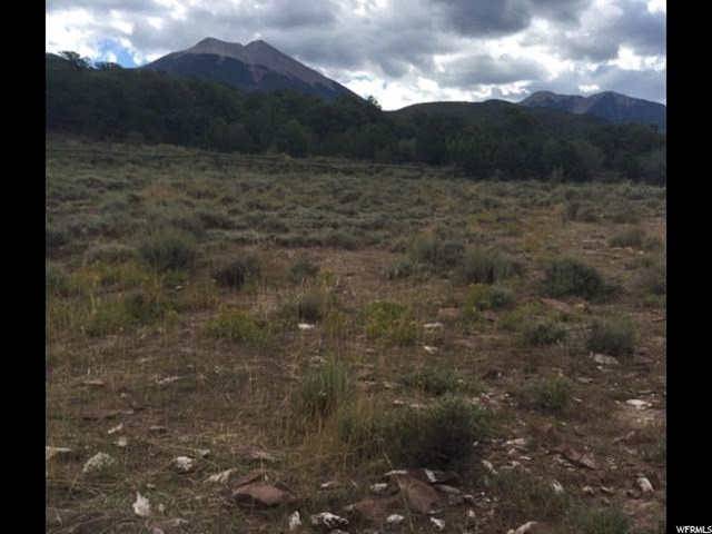 28 N 22 E, Moab, UT 84532 — photo 2