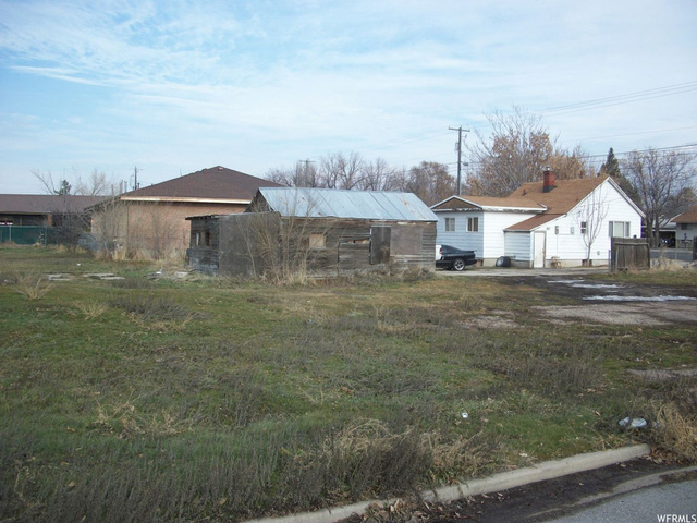 413 S Morgan St E, Layton, UT 84041 — photo 4