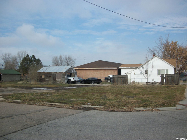 413 S Morgan St E, Layton, UT 84041 — photo 7