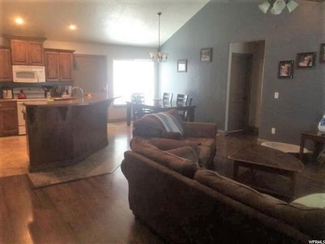 220 E 600 N, Roosevelt, UT 84066 — photo 9