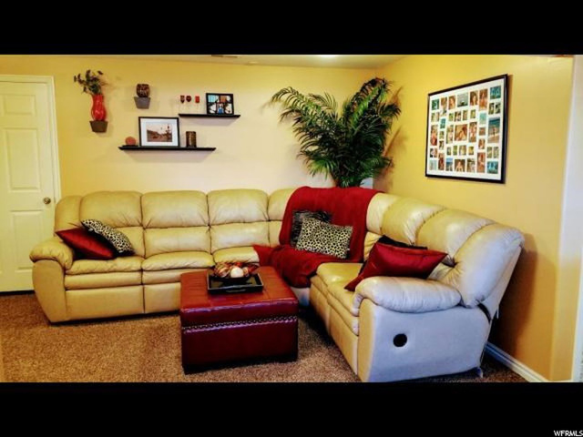 2658 W 2450 N, Clinton, UT 84015 — photo 9