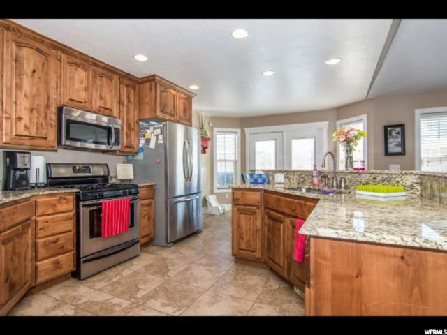 308 N 900 E, Salem, UT 84653 — photo 5