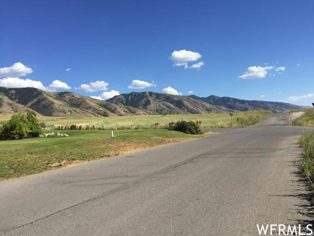 225 N 900 E, Hyde Park, UT 84318 — photo 2