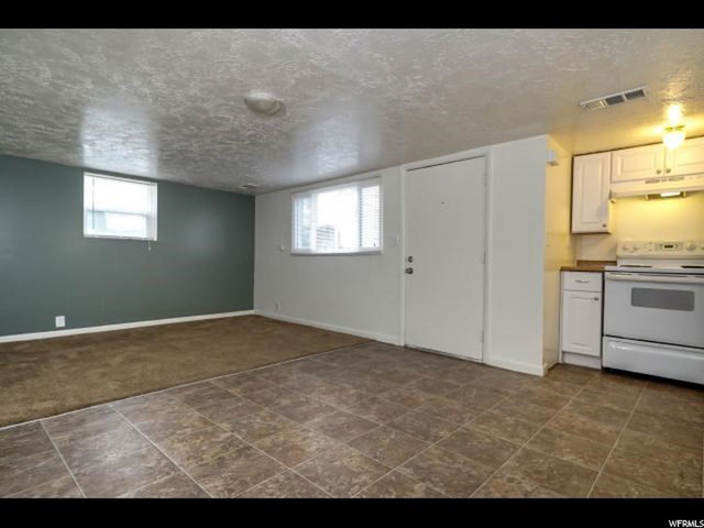 830 N 200 W, Bountiful, UT 84010 — photo 4