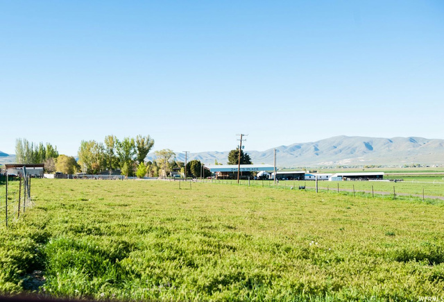 9053 N 11600 W, Thatcher, UT 84337 — photo 10