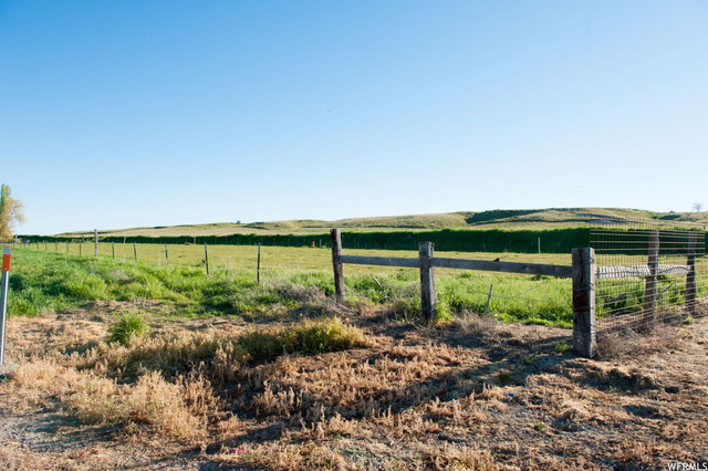 9053 N 11600 W, Thatcher, UT 84337 — photo 11