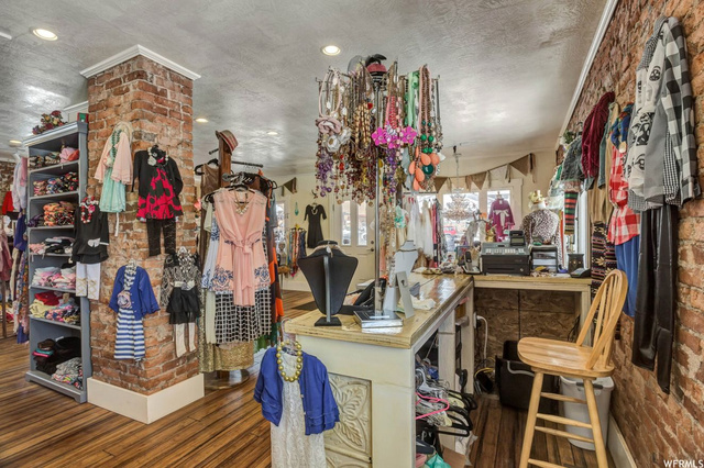 25 W Main St S, Midway, UT 84049 — photo 10