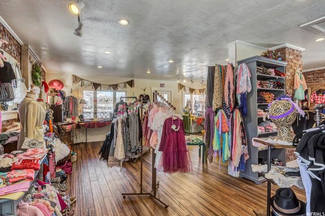 25 W Main St S, Midway, UT 84049 — photo 5
