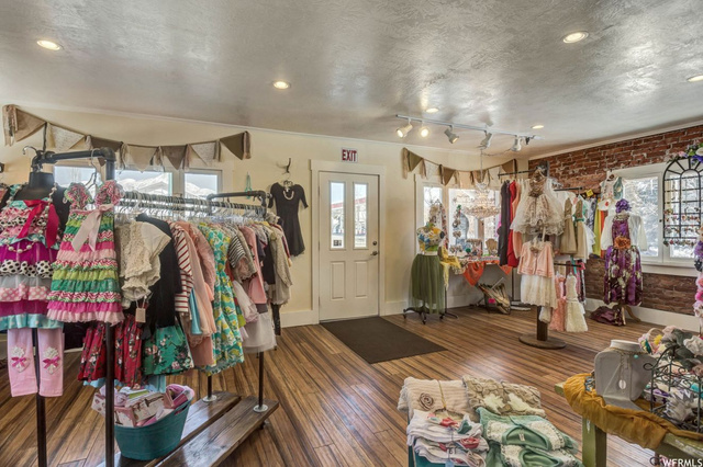 25 W Main St S, Midway, UT 84049 — photo 8