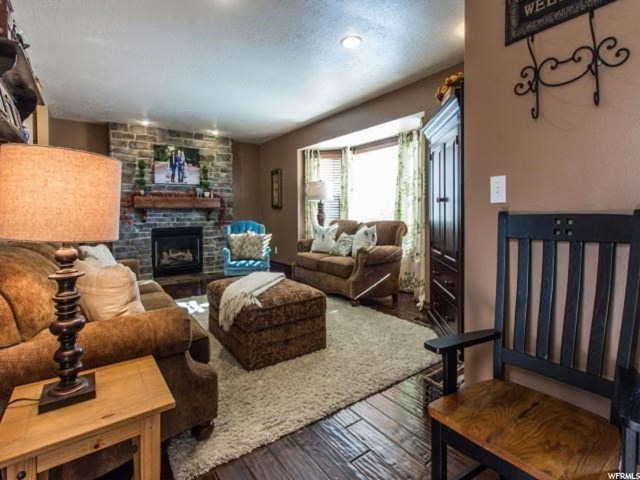 196 N Mountain Rd E, Fruit Heights, UT 84037 — photo 4
