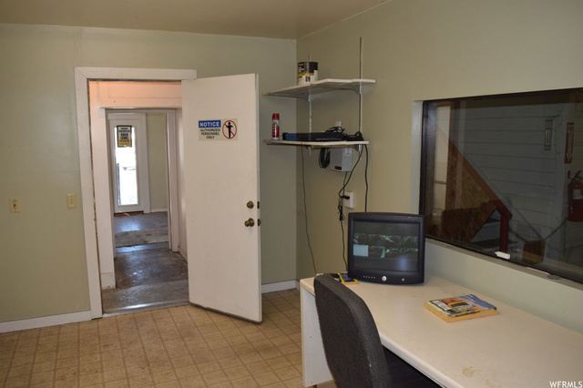 1572 N 1000 W, Clinton, UT 84015 — photo 5