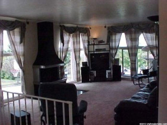 1047 Deborah Dr, Bountiful, UT 84010 — photo 3