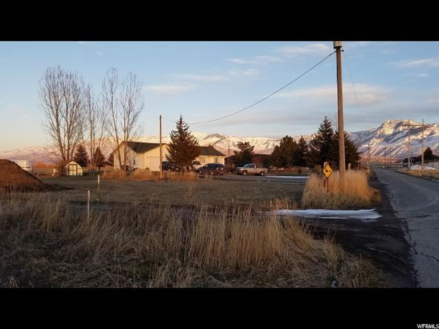 1157 W 6600 N #3, Smithfield, UT 84335 — photo 2
