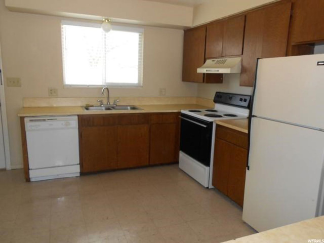 165 Main, Orangeville, UT 84537 — photo 9