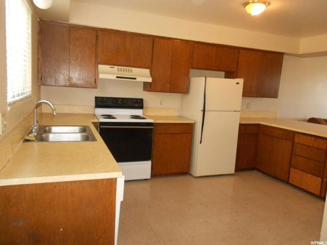 165 Main, Orangeville, UT 84537 — photo 8
