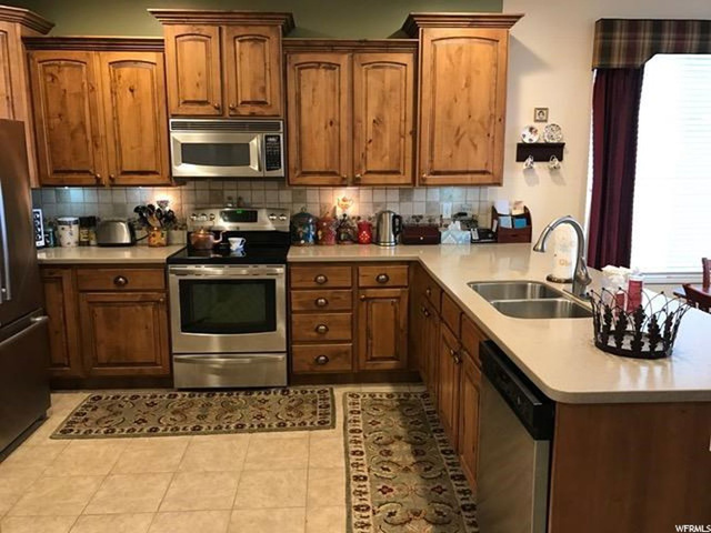 9668 S Bluffside Dr E, Sandy, UT 84092 — photo 7