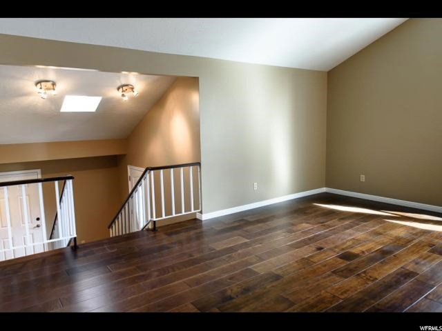 911 N 1500 E, Layton, UT 84040 — photo 4
