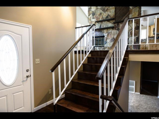 911 N 1500 E, Layton, UT 84040 — photo 3