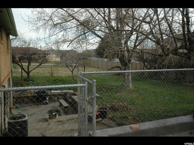 1480 S State St, Clearfield, UT 84015 — photo 3