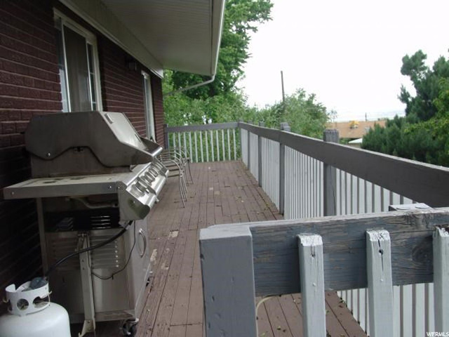 995 E Claremont Dr S, Bountiful, UT 84010 — photo 2