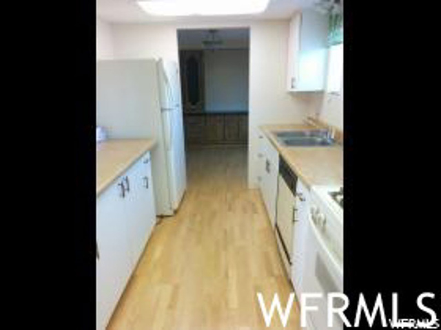 845 E Bench Rd, Ferron, UT 84523 — photo 7
