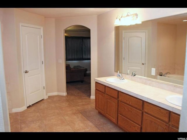 986 N 1950 E, St. George, UT 84770 — photo 7