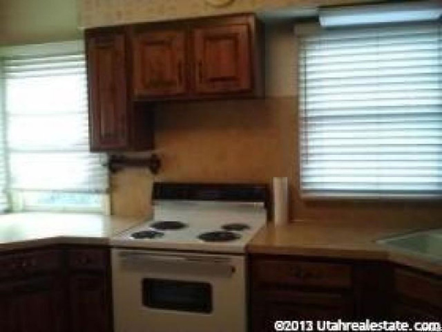 5878 S 1900 W, Roy, UT 84067 — photo 4