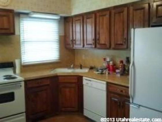 5878 S 1900 W, Roy, UT 84067 — photo 7