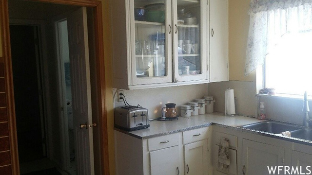 20 E 100 S, Elsinore, UT 84724 — photo 8