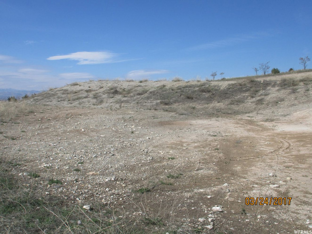 34 1000 E #34, Hyde Park, UT 84318 — photo 8