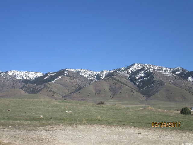 34 1000 E #34, Hyde Park, UT 84318 — photo 6