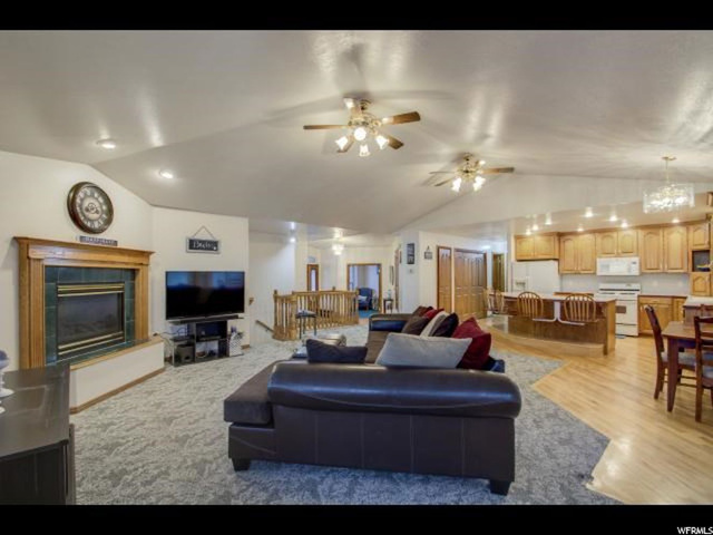 1136 N 3050 E, Layton, UT 84040 — photo 12