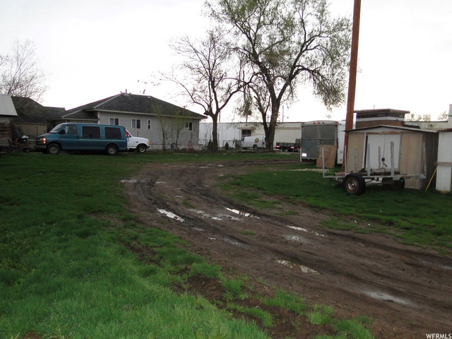 359 E Healy St, Ogden, UT 84401 — photo 3