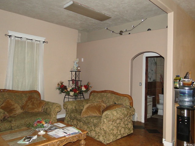 369 E Healy St, Ogden, UT 84401 — photo 3