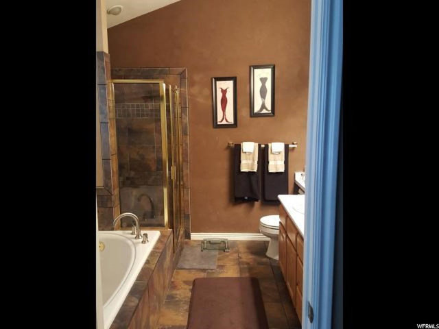 8450 S 865 E, Sandy, UT 84094 — photo 2