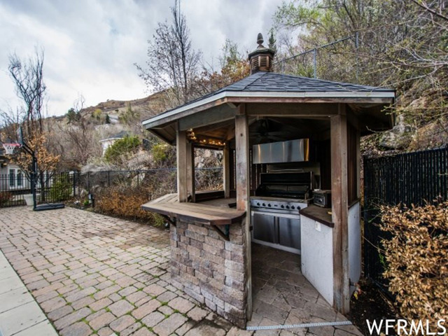 3064 E Silver Hawk Dr, Holladay, UT 84121 — photo 6