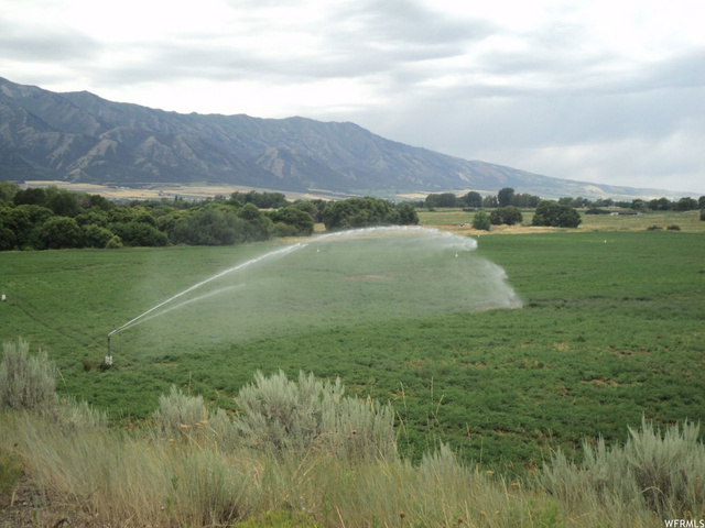 85 S 600 W, Hyrum, UT 84319 — photo 3