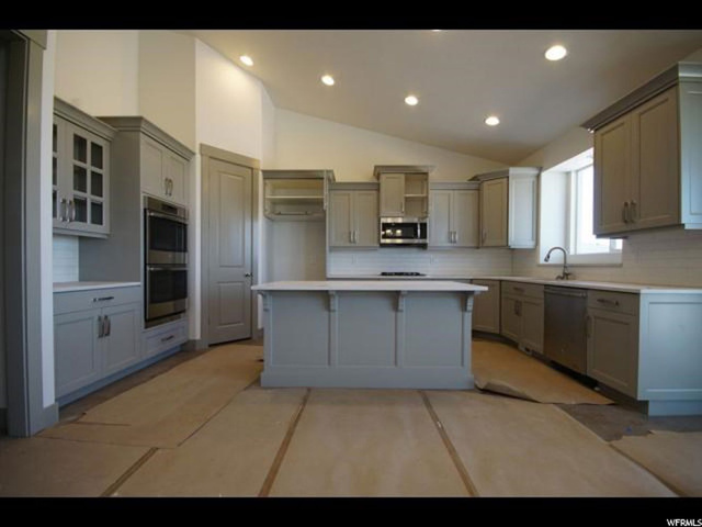 2267 N 3525 W, Clinton, UT 84015 — photo 7